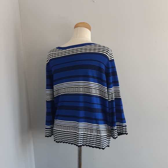 Willow & Thread Sweater Size XL - Picture 2 of 9